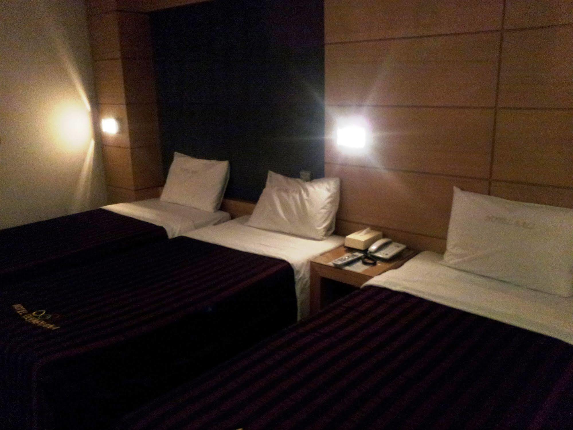 Hotel Bali Tourist 2*